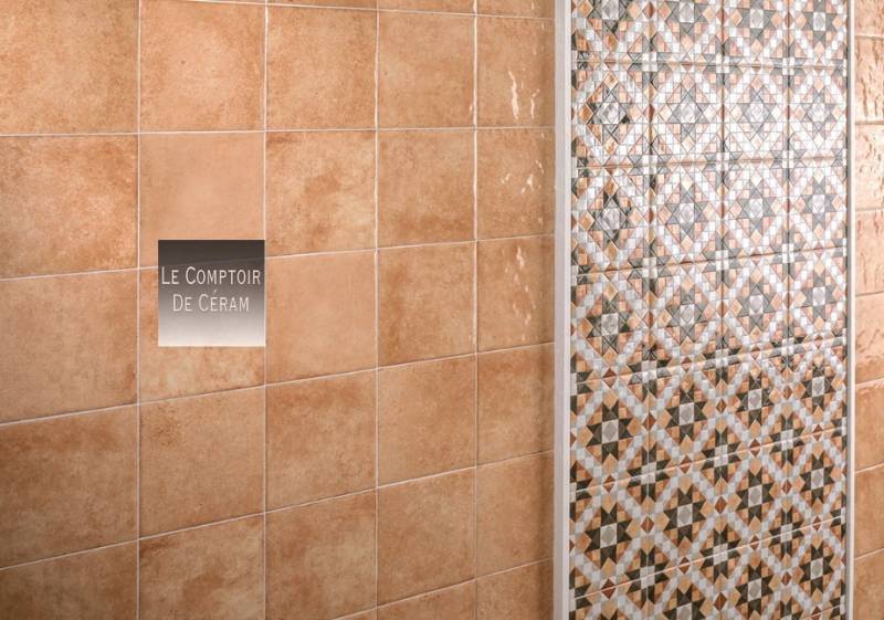 carrelage sol et mur 15 x 15 cm  brillant marron caramel saint Etienne 42