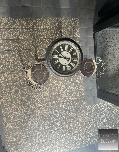 carrelage aspect granito confetti noir pour terrasse exterieur petit prix avignon 84