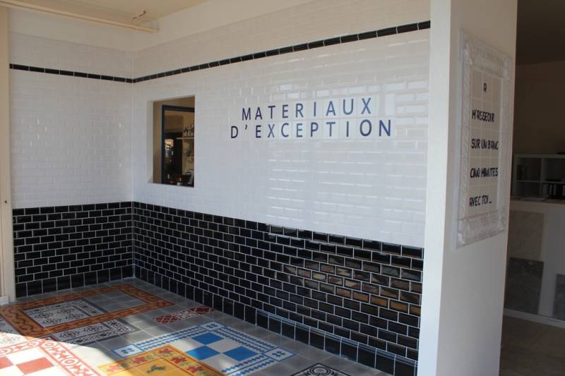 carreaux metro noir et blanc nimes 30