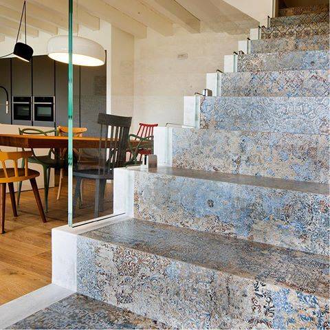 CARRELAGE XXL BLEU CONTEMPORAIN LYON 69