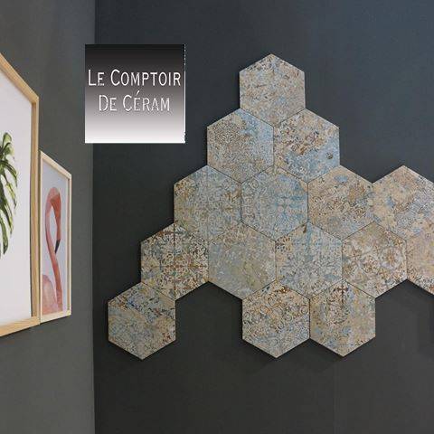 CARRELAGE HEXAGONAL BLEU EFFET PAPIER D ETENTURE ORIGINAL BORDEAUX 33