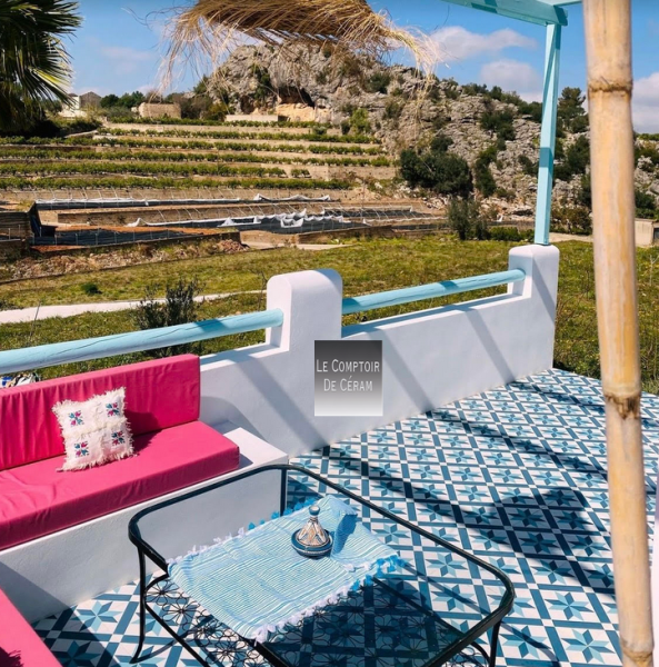 carrelage terrasse vintage mtifs etoiles bleu pour terrasse bordeaux 33