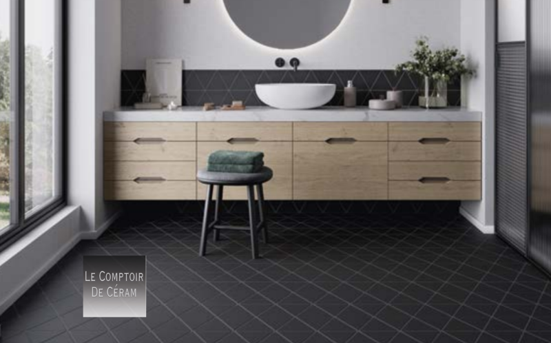 carrelage mat noir  sol forme triangulaire design 2025 Marseille 13